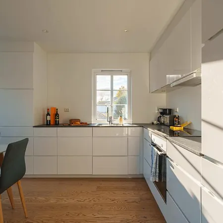 Modern&stunning House View *