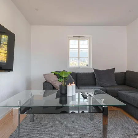 Modern And Stunning House View Holiday home Tromso