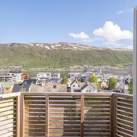 Modern And Stunning House View * Tromso