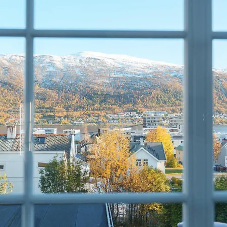 Modern And Stunning House View Vakantiehuis
